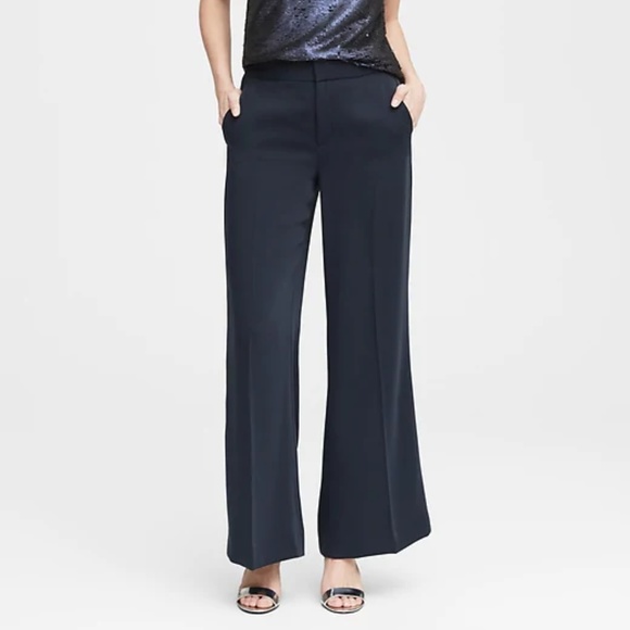 Banana Republic Pants - NWT Banana Republic Wide Leg Pant, NAVY, 6R